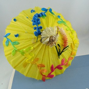 Pequeño parasol sombrilla cóctel en papel 10 cm