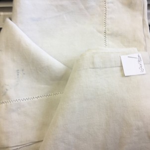 Former cloth linen with days