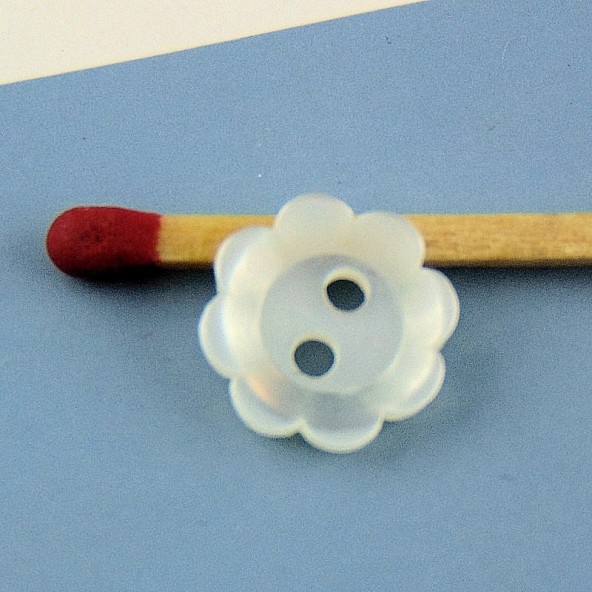 Bouton mercerie fleur forme coupe 11 mm.