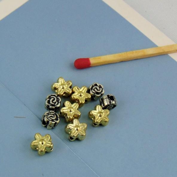 10 Perles fleurs couleur métal plastique 6 mm.