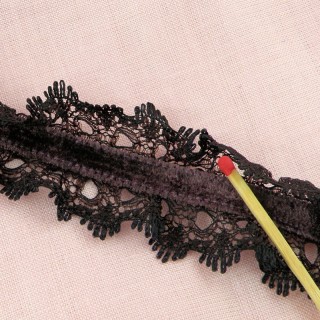Vintage Elastic mehs lace ribbon 18 mms