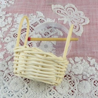  Basket miniature doll decoration 5 cms 