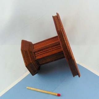Octagonal mesa muebles de madera casa de muñecas en miniatura