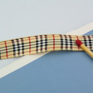 Ruban  tissé écossais tartan style Burberry 1 cm.