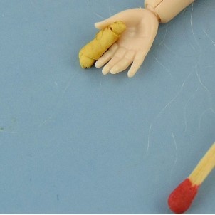 Croissant bollería en miniatura muñeca 1/12 1 cm