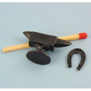 Horseshoe and miniature anvil 1/12