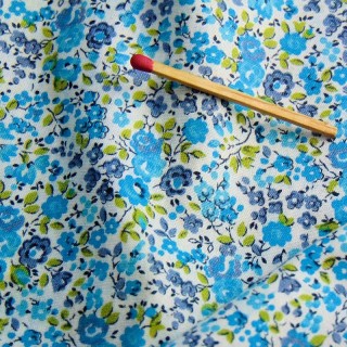 Coupon cotton small flowers 40x60cm