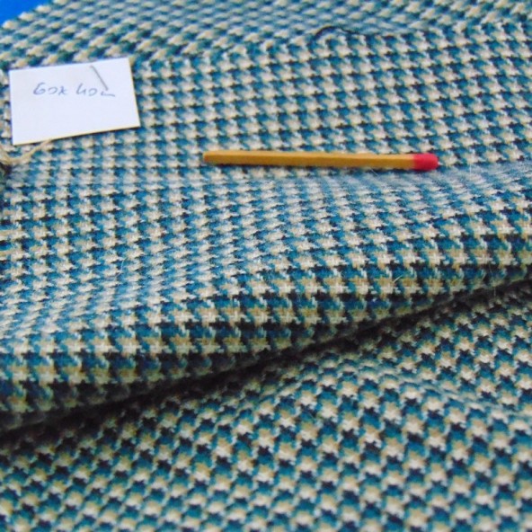 Cupón de tela de lana de 60 x 40 cm.