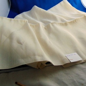 Coupon tissu léger rideaux 110cmx100 cm