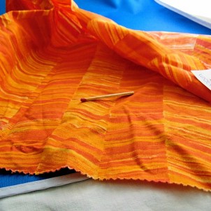 Coupon de coton orange rayé 35 x30cm