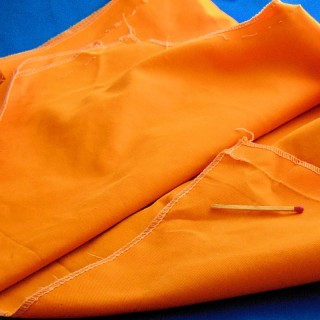 Cupón a rayas de algodón naranja 20 x30cm