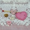 Scalloped edge heart, stitched heart buttons